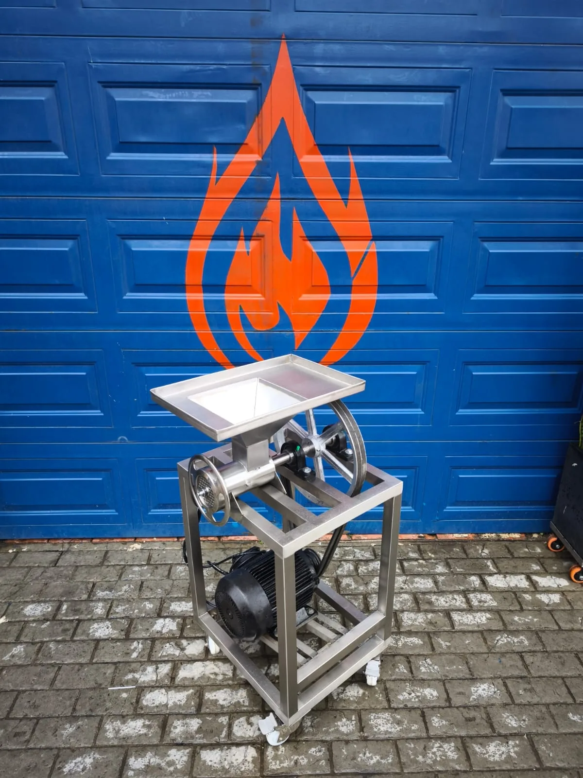 Molino industrial de 2.5 HP - miniatura 1